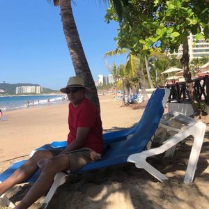 Meet your Posher, Silverio